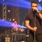 Sirvan Khosravi – Asheghetam (Live Concert Performance)